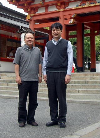 20090514_Prof.Park_and_Prof._Nakano.jpg